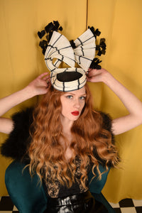 Black and White Abstract Fascinator